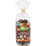 Nueces recubiertas de chocolate DmBio ECO, 120 g