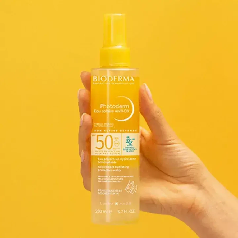 Bioderma Photoderm Eau Solaire Anti-Ox, eau protectrice biphasée antioxydante, SPF 50+, 200 ml