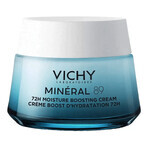 Set Vichy Mineral 89, moisturizing and revitalizing cream, 72h, 50 ml + Capital Soleil UV-Age Daily, photo antiaging fluid, SPF 50+, 40 ml + free make-up bag