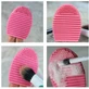 Brush Egg - Accesoriu din silicon pentru curatarea pensulelor de machiaj