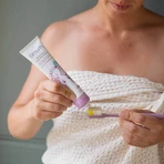 Omum Shine, pastă de dinți naturală pentru dinți și gingii sensibile, fără fluor, pentru femeile însărcinate și care alăptează, 75 ml
