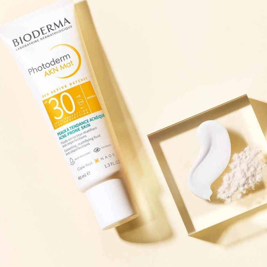 Bioderma Photoderm Fluido Corrector Matificante Antiimperfecciones Spf30 AKN Mat Pieles con tendencia acneica 40ml