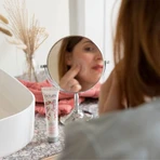 Omum Cremă de față hidratantă și echilibrantă Bio Ma Jolie Peau 40ml