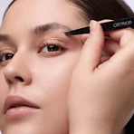 Catrice Magic Perfectors Tweezer, pinzetta per sopracciglia