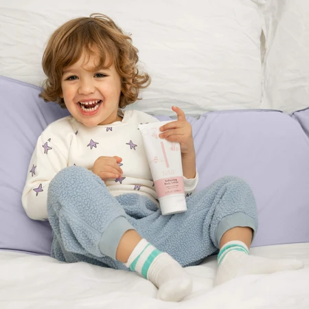 Naif Baby & Kids, latte corpo idratante per neonati e bambini dal primo giorno di vita, 75 ml