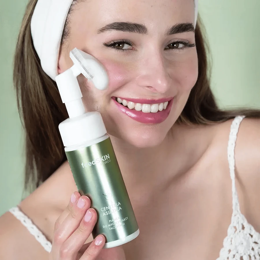 Sylveco FeedSkin Centella Asiática, espuma limpiadora facial con wakrot asiático, 150 ml