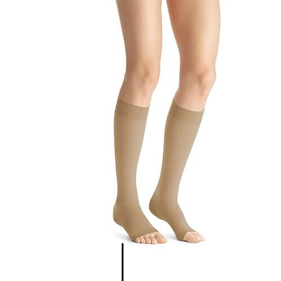 JOBST OPAQUE șosete lungi de compresie pentru genunchi CCL1 naturale, mărimea 6 OP