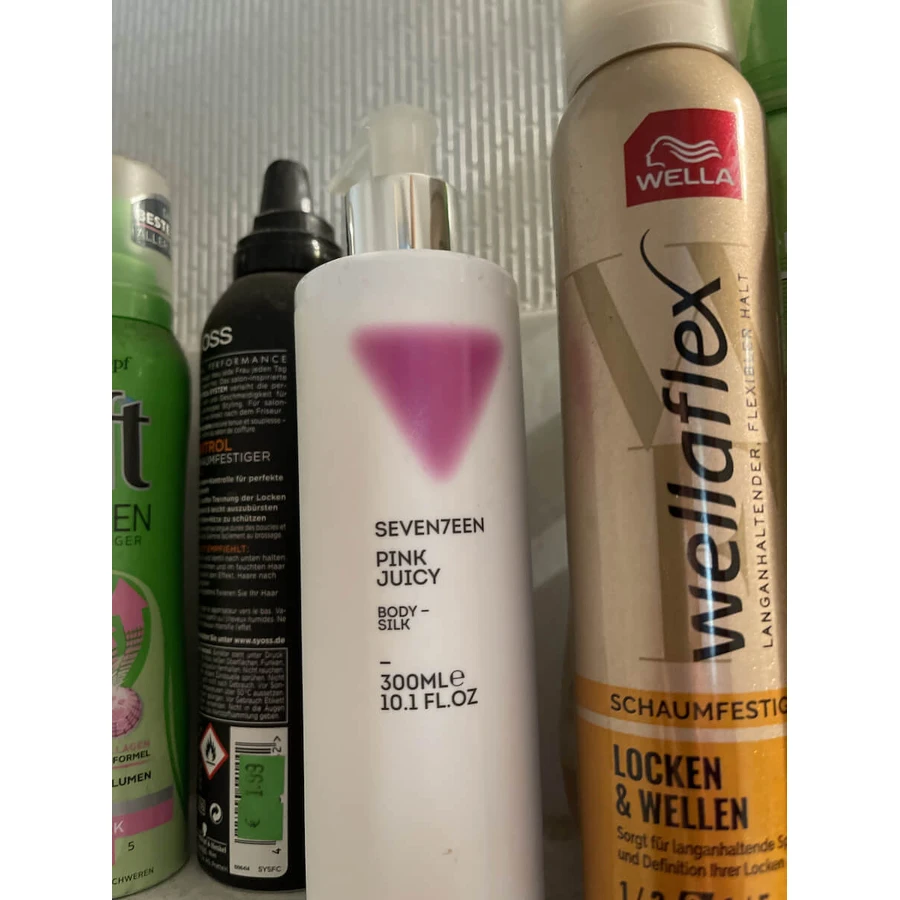 Seventeen Forests Violet Violet Moisturizing Body Milk 300ml