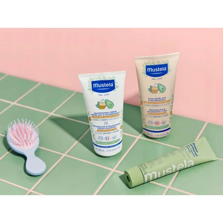 Mustela set, nourishing shampoo for easy detangling, long, curly, wavy hair, from day 1, 200 ml + conditioner for easy detangling hair, 200 ml