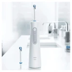 Oral-B AquaCare Pro-Expert Serie 6, Spülung mit OxyJet-Technologie
