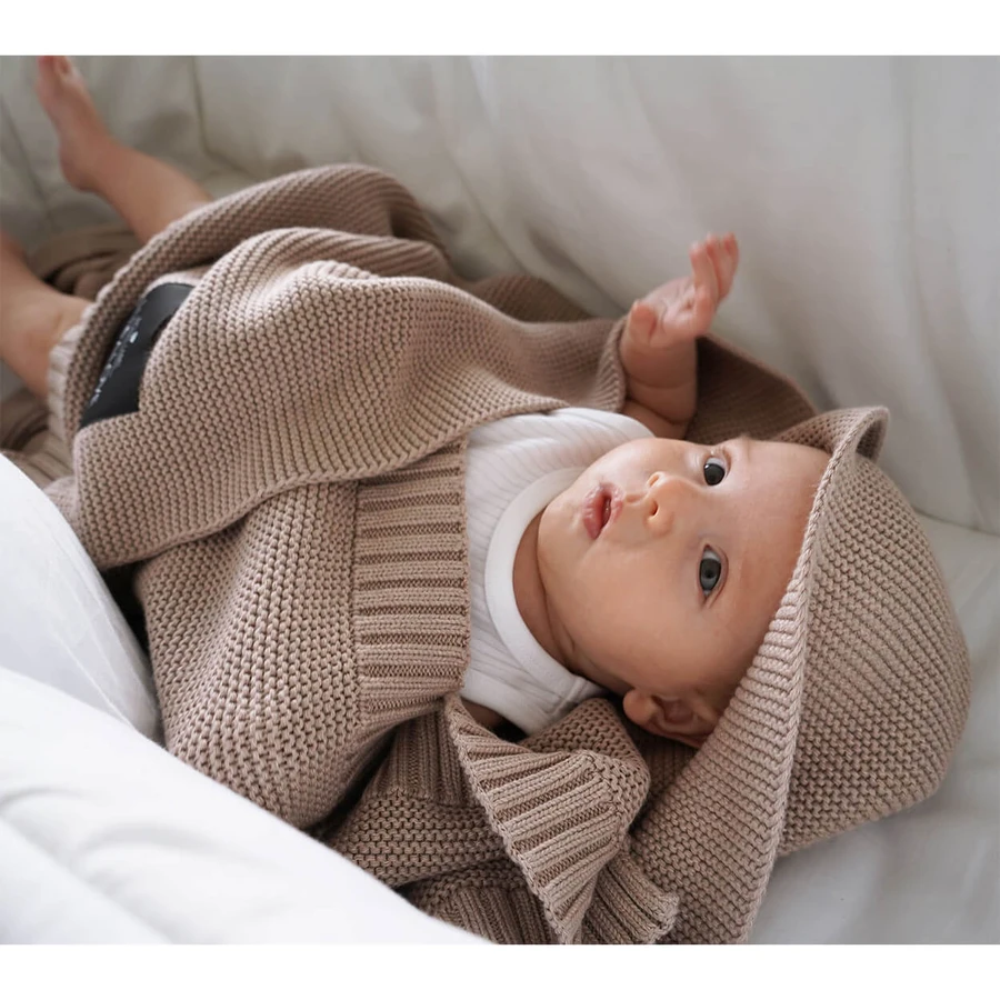 Lullalove, Strickdecke, Bambus, karamellbeige, 80 x 100 cm