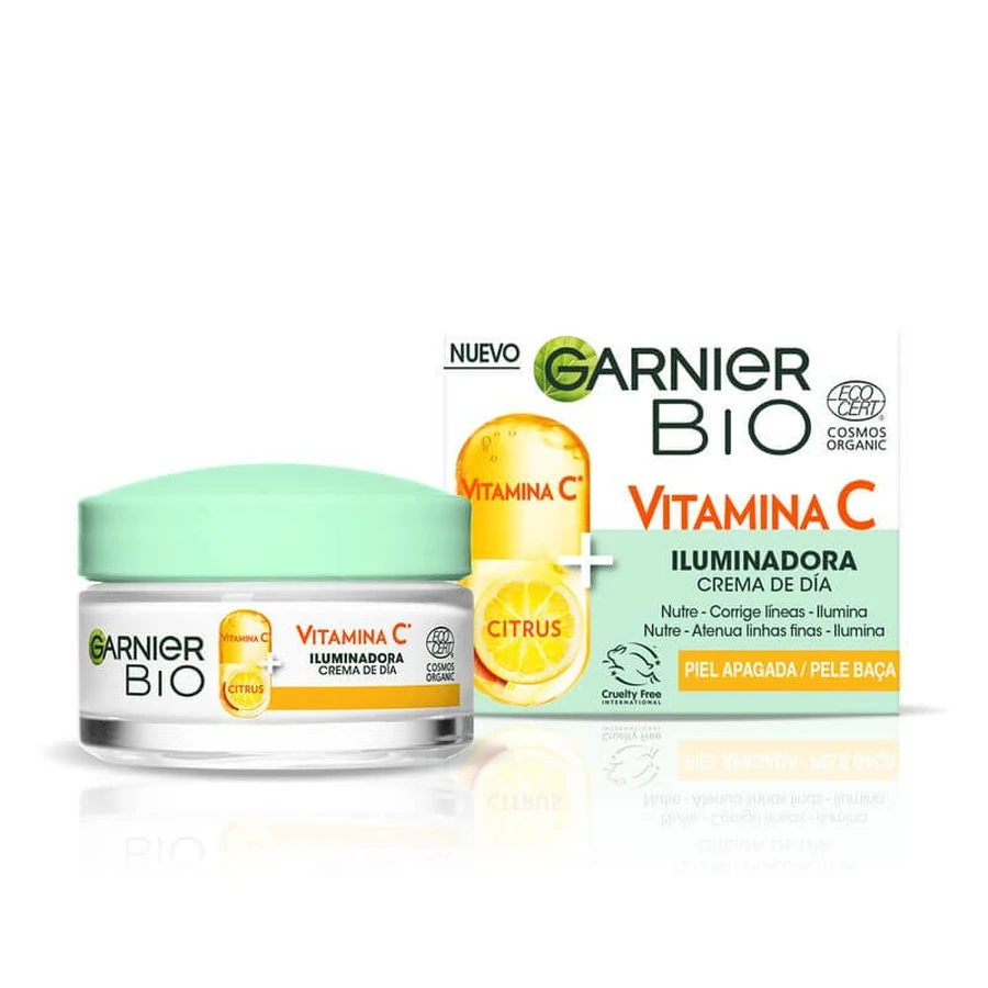 Garnier Brightening Day Cream With Vitamin C, Nourrit, corrige les rides et booste l'éclat jour après jour