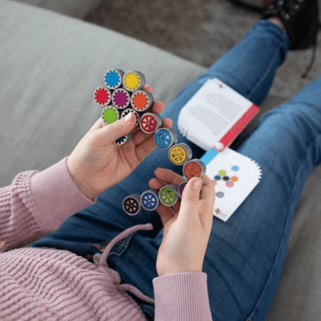 Coggy - Puzzle magnetic educativ cu 16 piese metalice