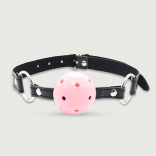 Bavaglio a palla traspirante con palla in silicone e cinturino in pelle con anelli a O - Rosa