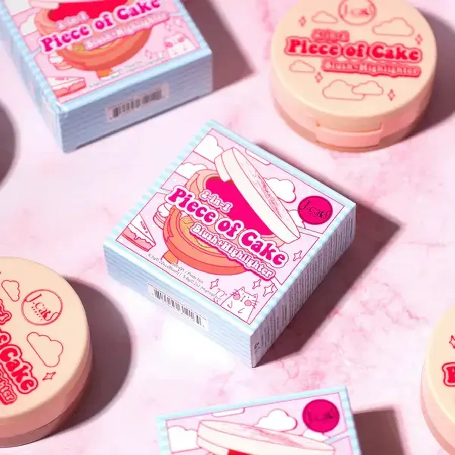 J.Cat Beauty 2 în 1 Piece of Cake Blush + Highlighter, blush și highlighter 2 în 1 102 Cherry Sweet, 12.1 g