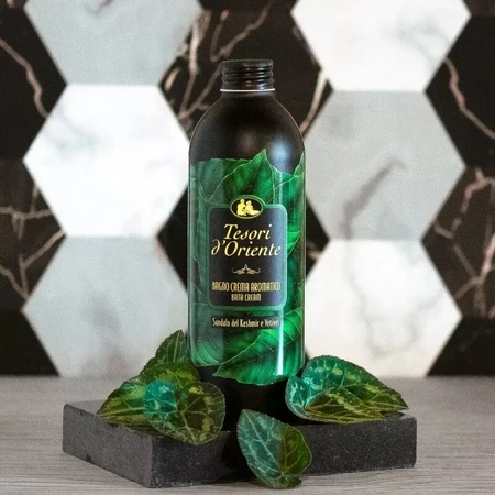 Schätze des Ostens Sandelholz und Vetiver - aromatische Badecreme 500 ml