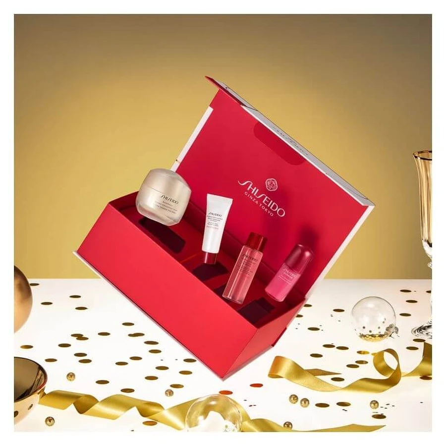 Shiseido Set Benefiance cu cremă pentru netezirea ridurilor – tratament anti-îmbătrânire și de netezire a pielii