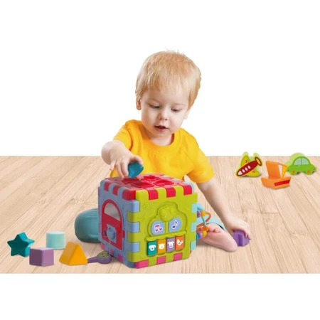 Lisciani Carotina baby – căsuță cu o mulțime de activități