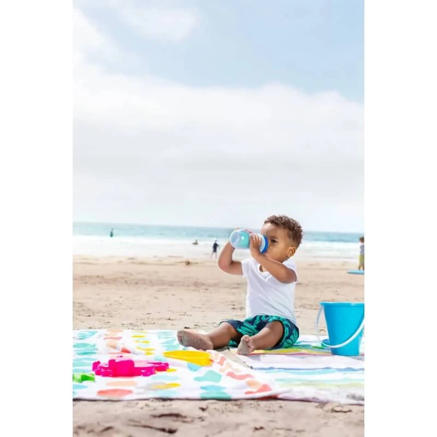 Vaso infantil Chicco Active Cup 14m+ de 266 ml en colores variados