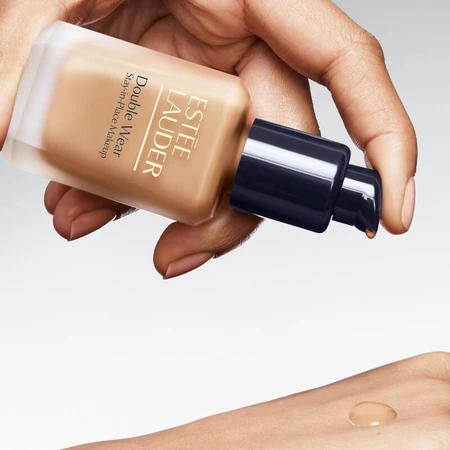 Estee Lauder Double Wear Stay-in-Place Longwear Matte SPF 10 – fond de ten nr. 5C1 Rich Chestnut