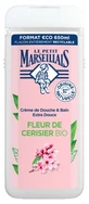 Le Petit Marseillais Cremă de duș și baie extra delicată cu flori de cireș organic 650 ml